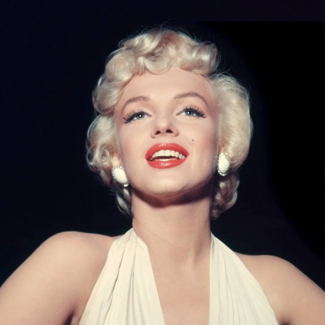 Red_Lip_Theory_marilyn_monroe_the_seven_year_itch_TheFashionBible_01_25