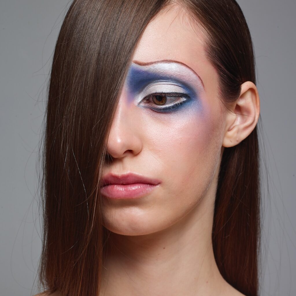 sadness_makeup_sentiments_Thefashionbible_02_25