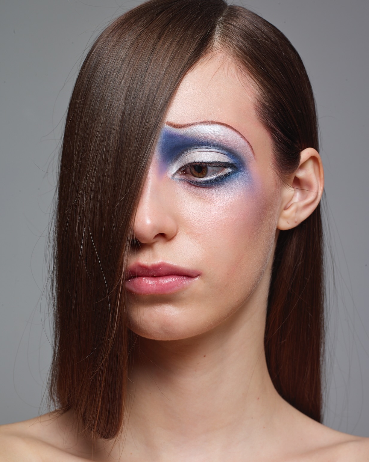 sadness_makeup_sentiments_Thefashionbible_02_25