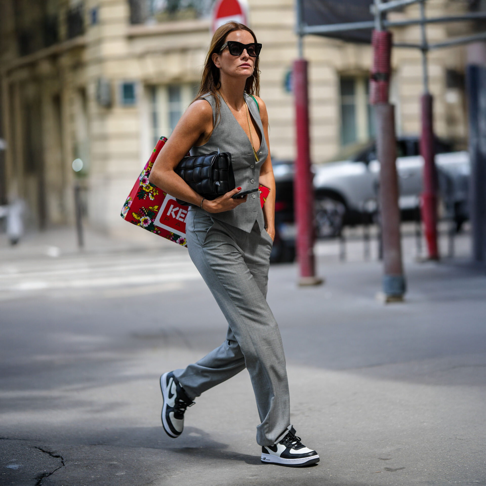 Street Style - Paris Fashion Week - Menswear Spring/Summer 2023 : Day Six