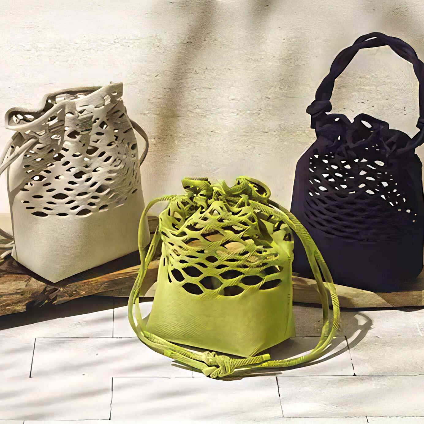 Courtesy-of-ISSEY-MIYAKE-3 (2)