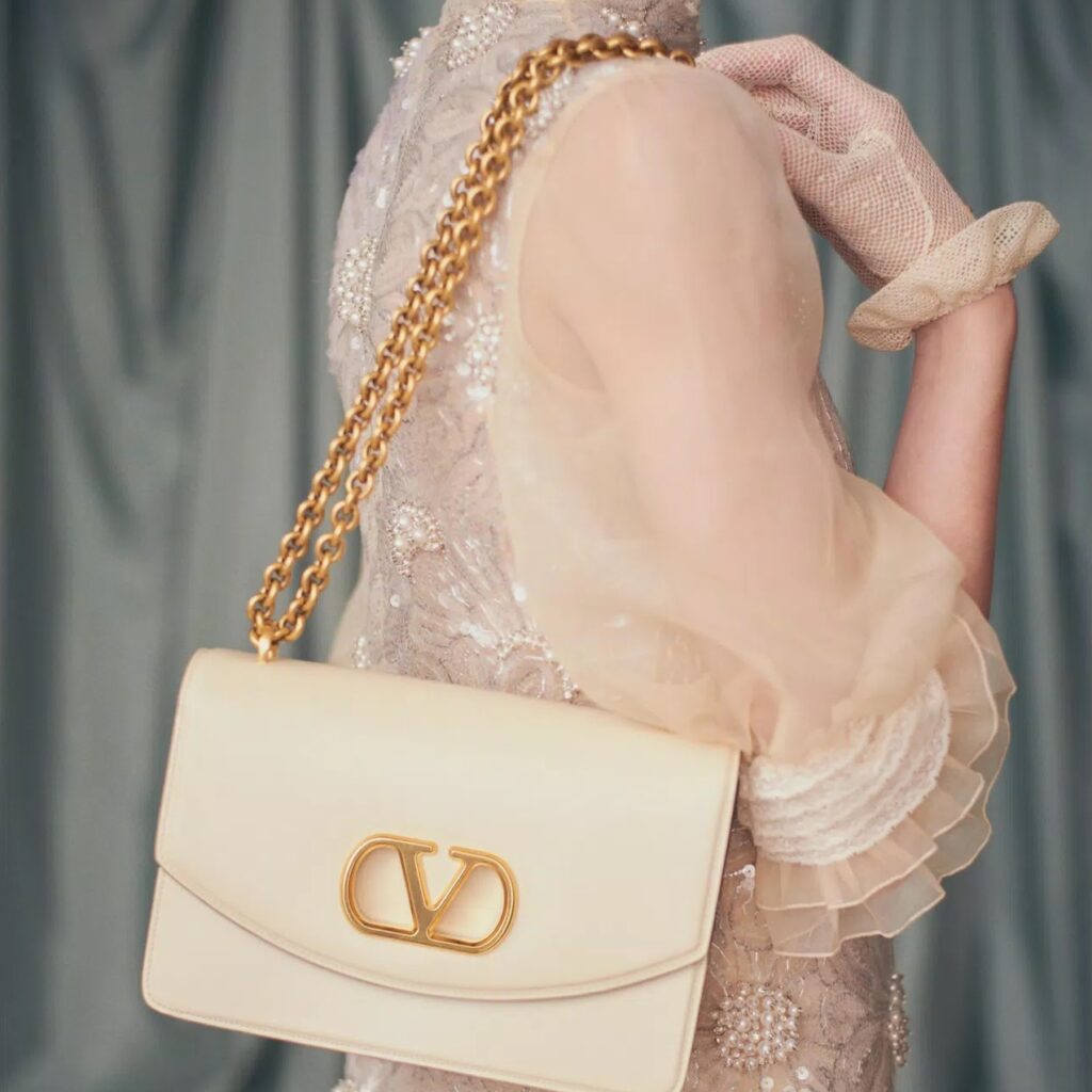Valentino Garavani Vain: Πόσο κοστίζει η ματαιοδοξία; € 6.800!
