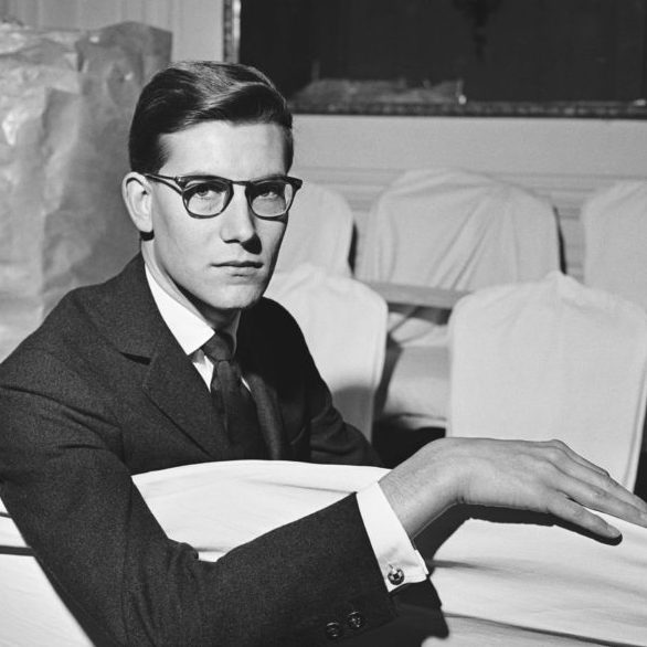 1η Ιουνίου: Τη μέρα που έφυγε ο Yves Saint Laurent κανείς δεν ευχήθηκε “καλό μήνα”