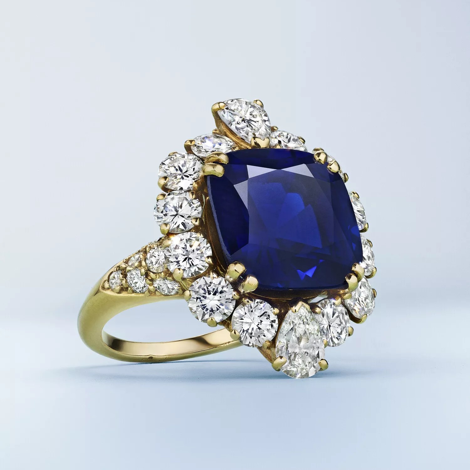 antouanetta-christies-2
