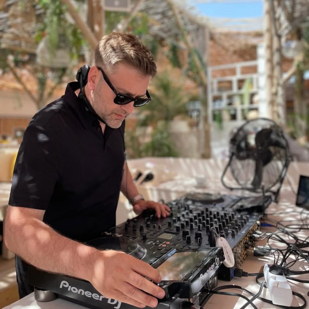 dim-zach-6