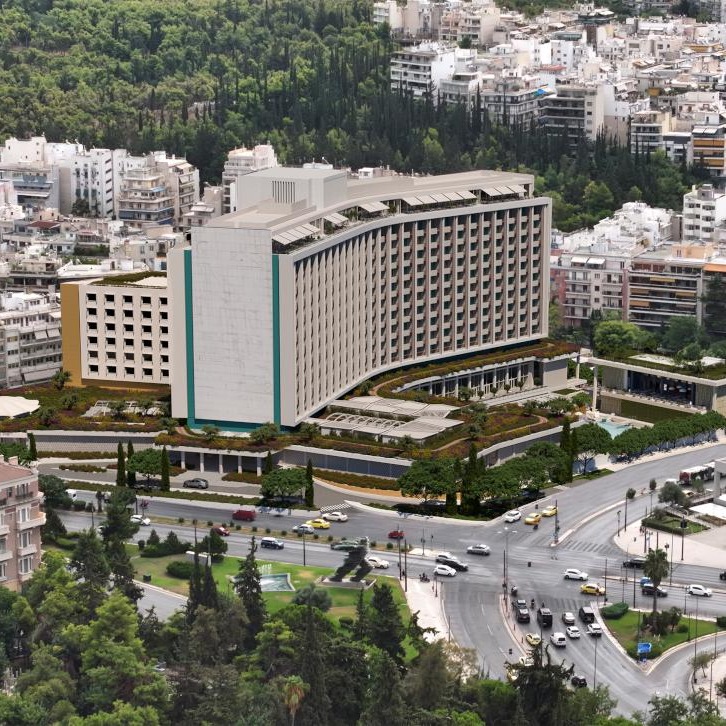 “Conrad sorry”, αλλά εμείς “Hilton” θα λέμε στα ταξί