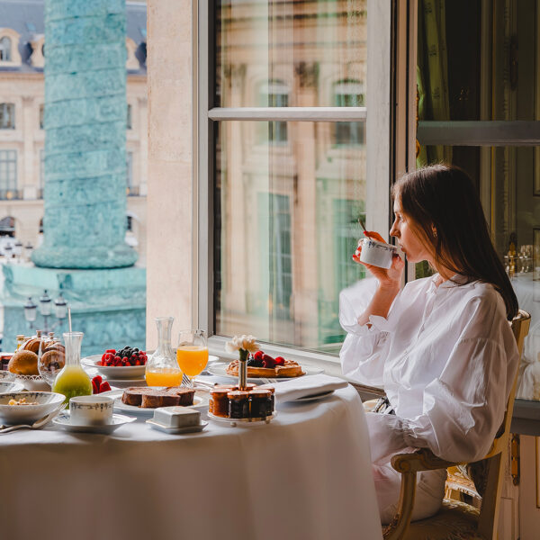 Πώς τα luxury brands κατακτούν τους εύπορους πελάτες τους