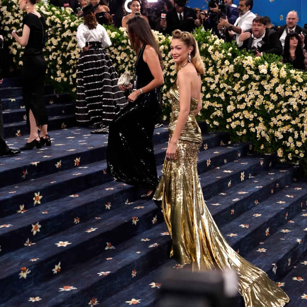 Met Gala 2025: Άσπρο, μαύρο και χρυσό στη μάχη του στιλ