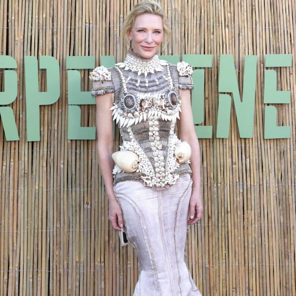 Cate Blanchett: Τι ήταν αυτό που φόρεσε στο Serpentine Summer Party;