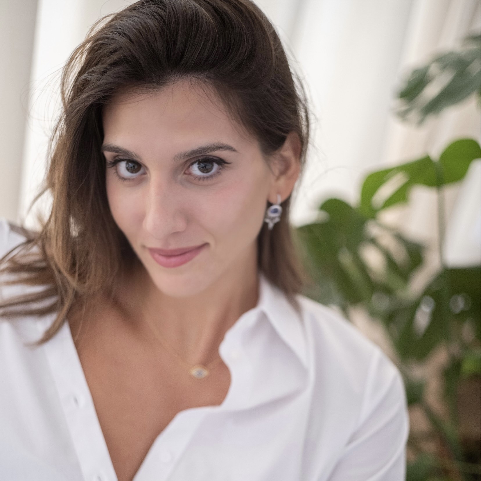 ELINA AFENTAKI PORTRAIT (1)