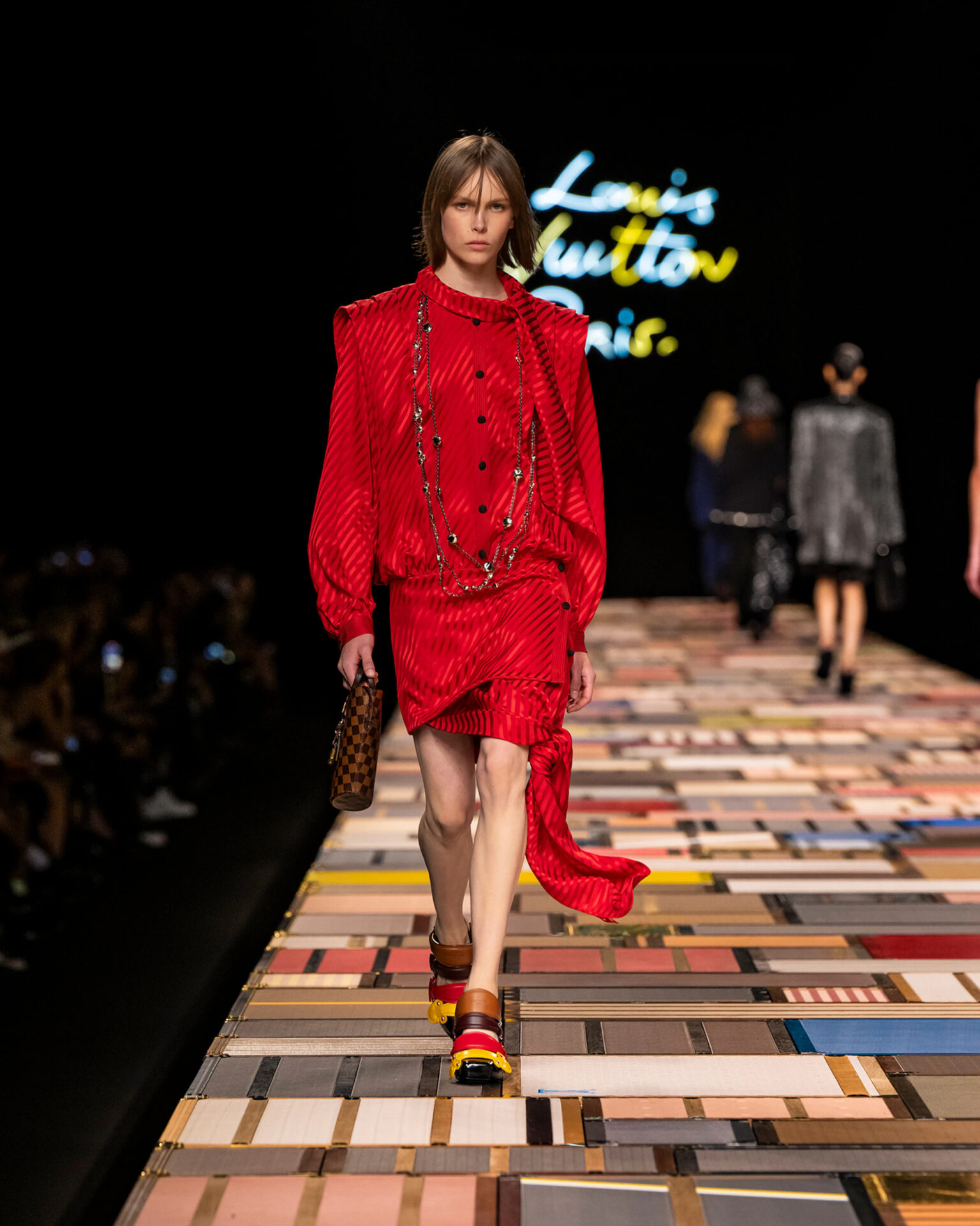 kokkino-louis-vuitton-ss25