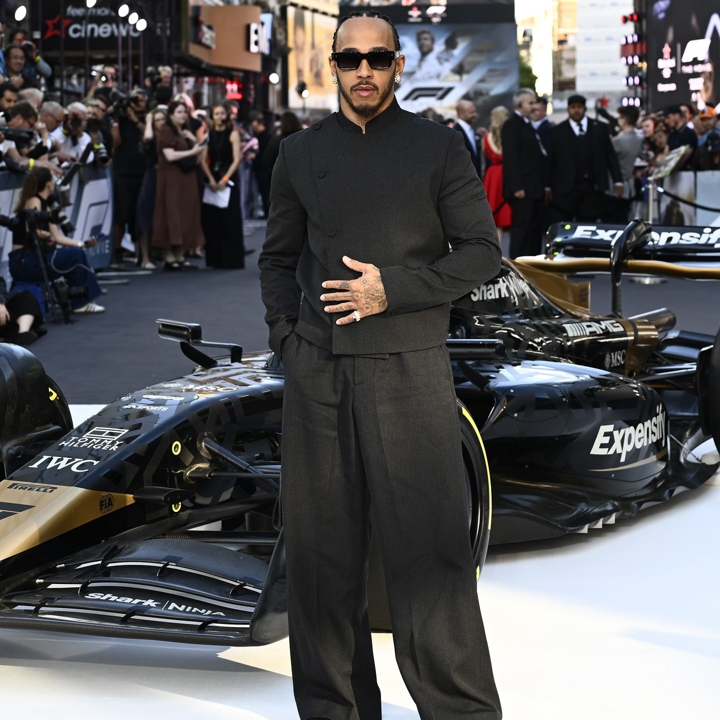 brad-pitt-f1-premiera-4