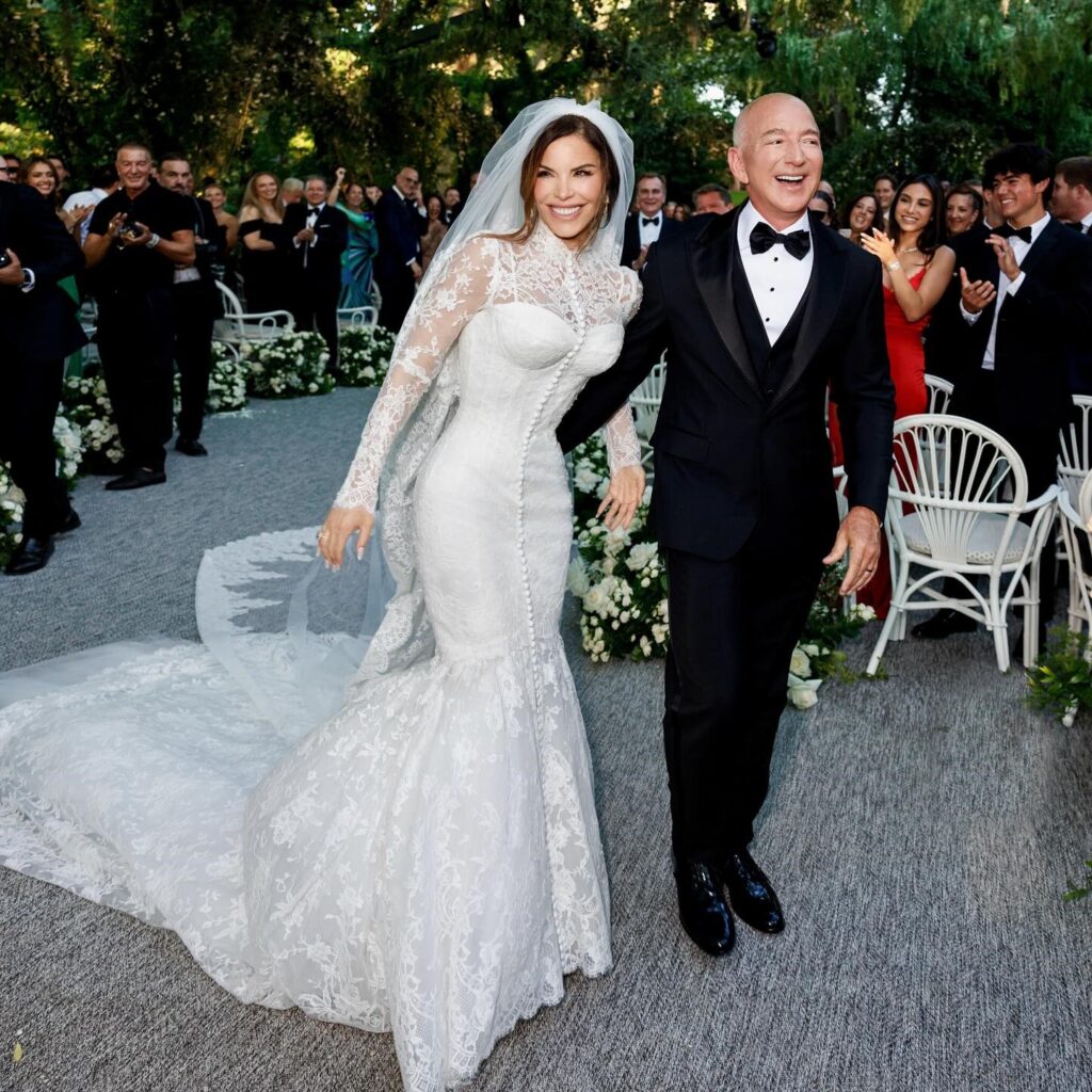 Γάμος Jeff Bezos και Lauren Sánchez: Όσα δεν έδειξαν οι κάμερες