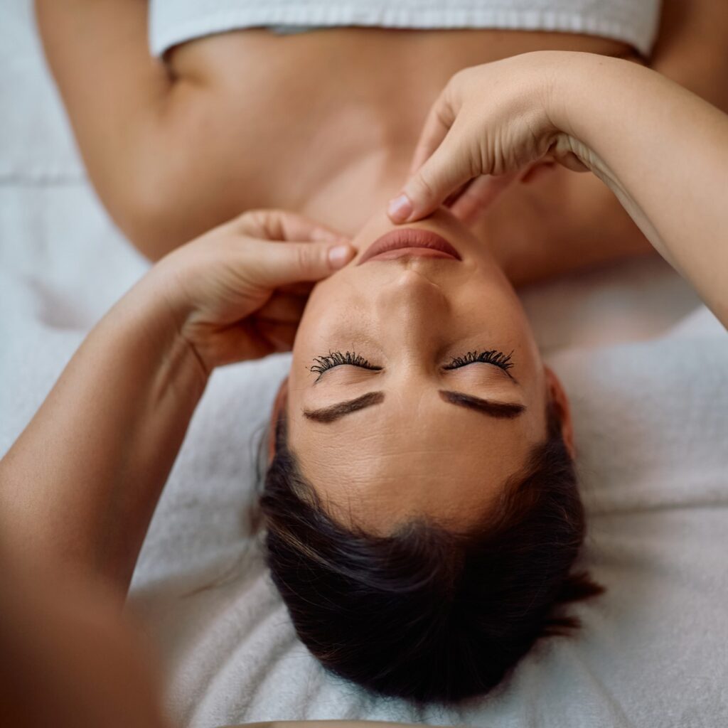 Τι είναι το Kobido massage προσώπου;