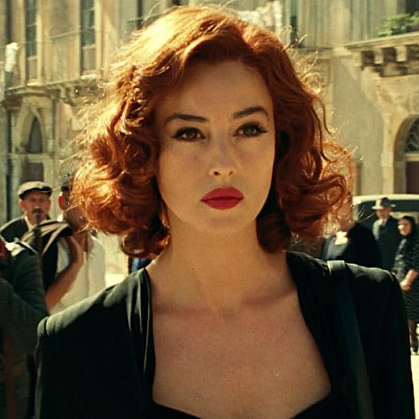 Η μεγάλη οθόνη τιμά τη Monica Bellucci στην Ταορμίνα