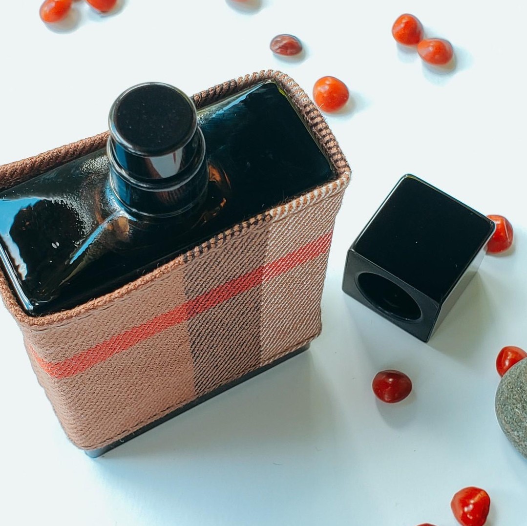 niche aromata burberry