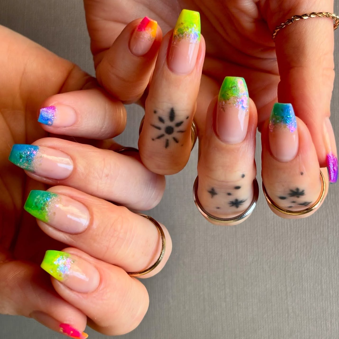 rainbow nails moon_atomics_nails