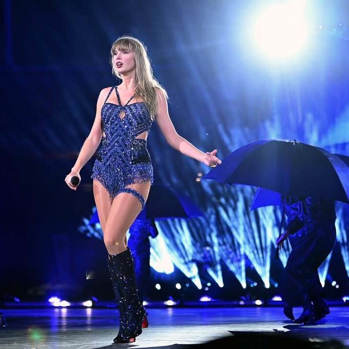 taylor-swift-pedila-3