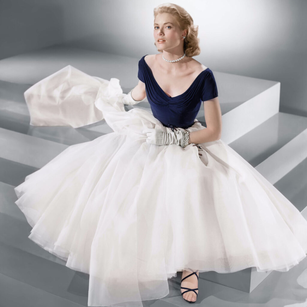 Η συναρπαστική ιστορία του φορέματος της Grace Kelly που φόρεσε η εγγονή της