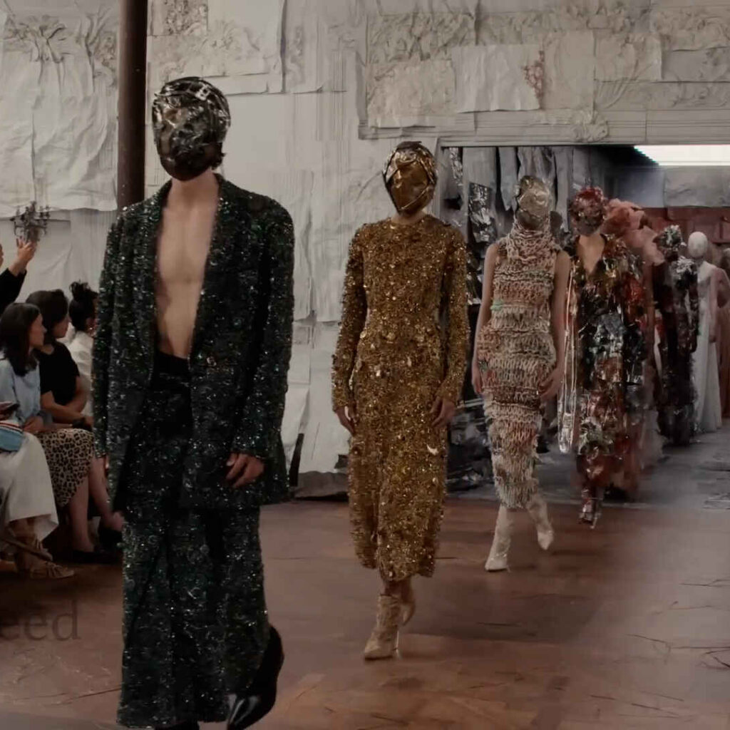 Η ωμή αισθητική του Maison Margiela
