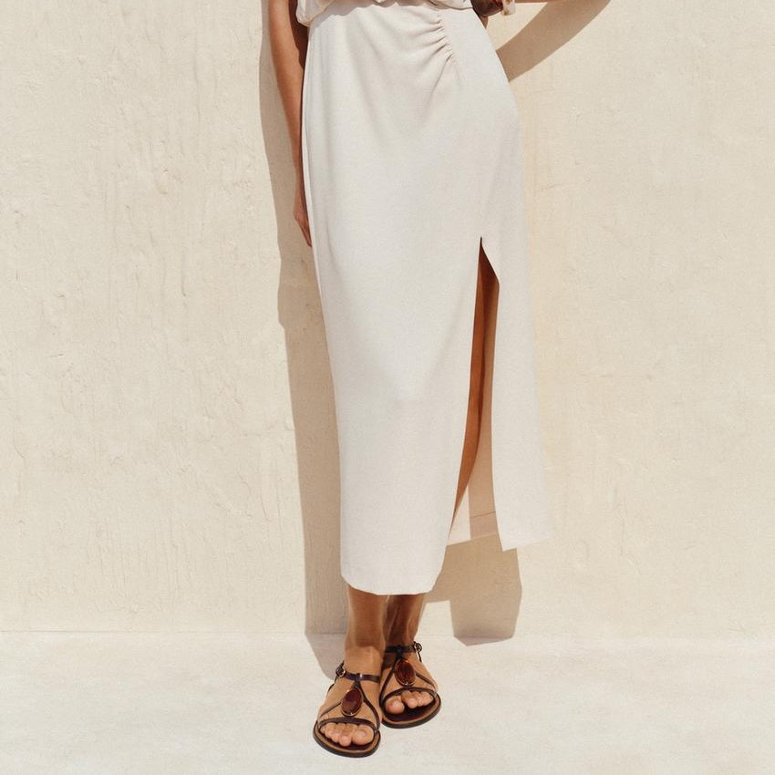 aneta-papoutsia-zara-