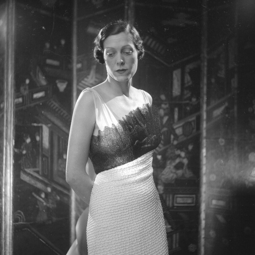 Elsa Schiaparelli: Όταν η μόδα γίνεται τέχνη