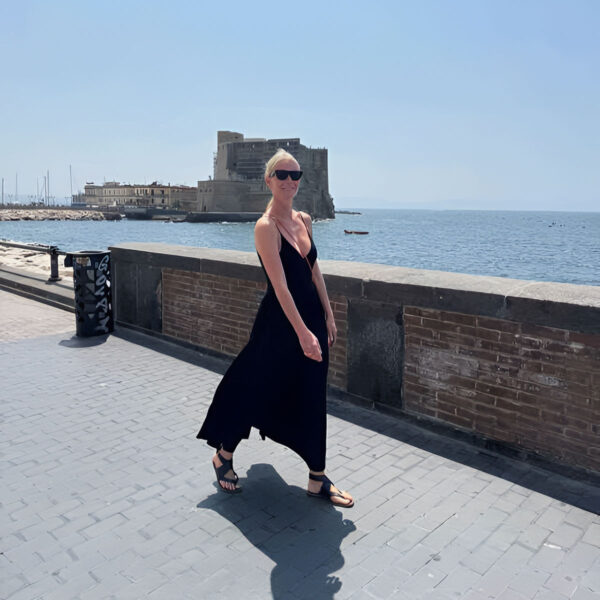 Αγοράστε το φόρεμα της Gwyneth Paltrow από 18 ευρώ