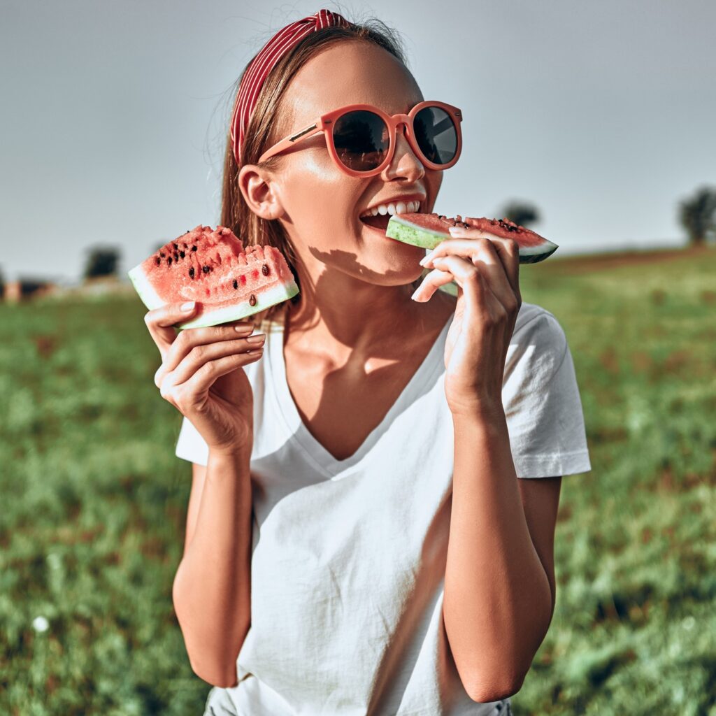 Superfoods και βιταμίνες για φυσική λάμψη