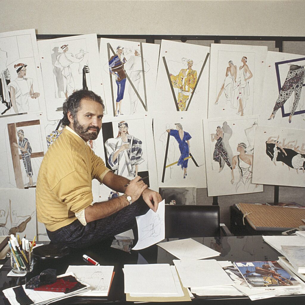 Gianni Versace: Η ιστορία γράφτηκε με 24 παραμάνες και μία σφαίρα