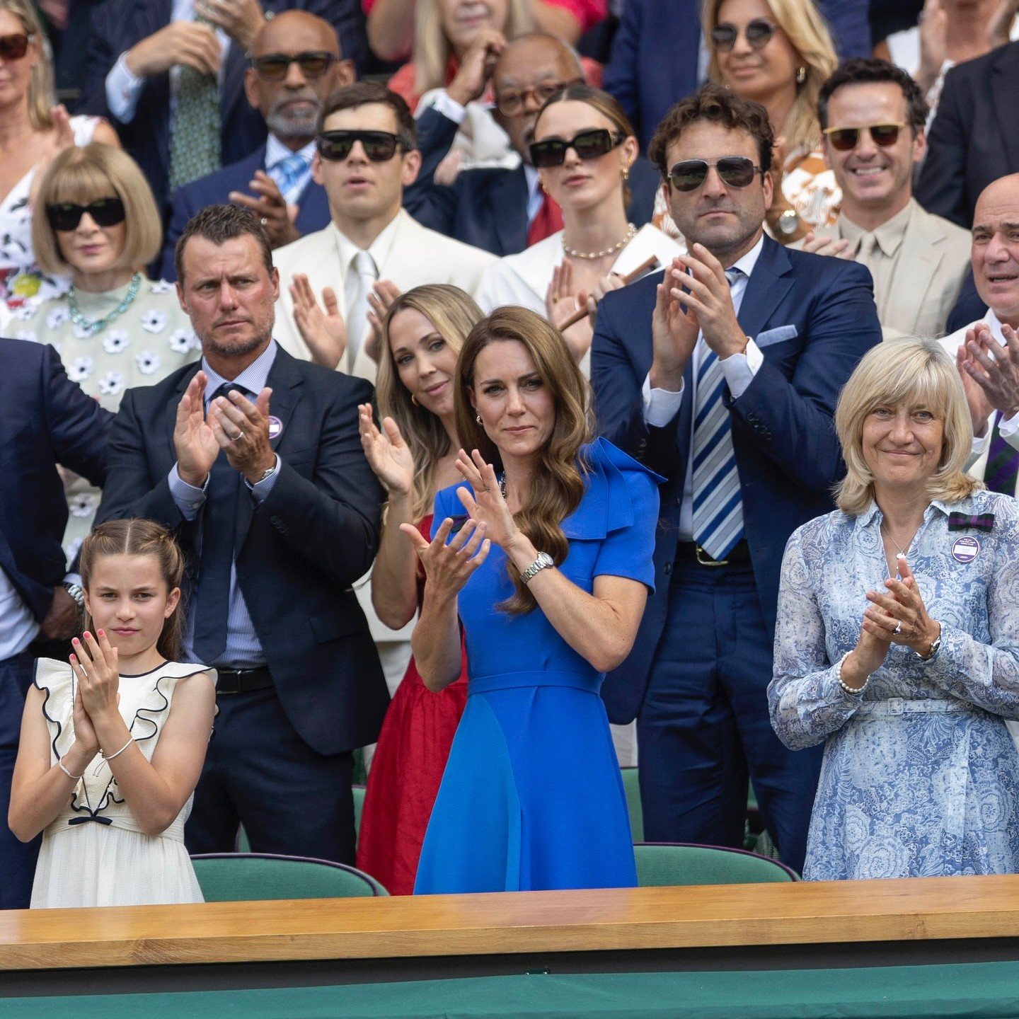 kate-middleton-allagi-4