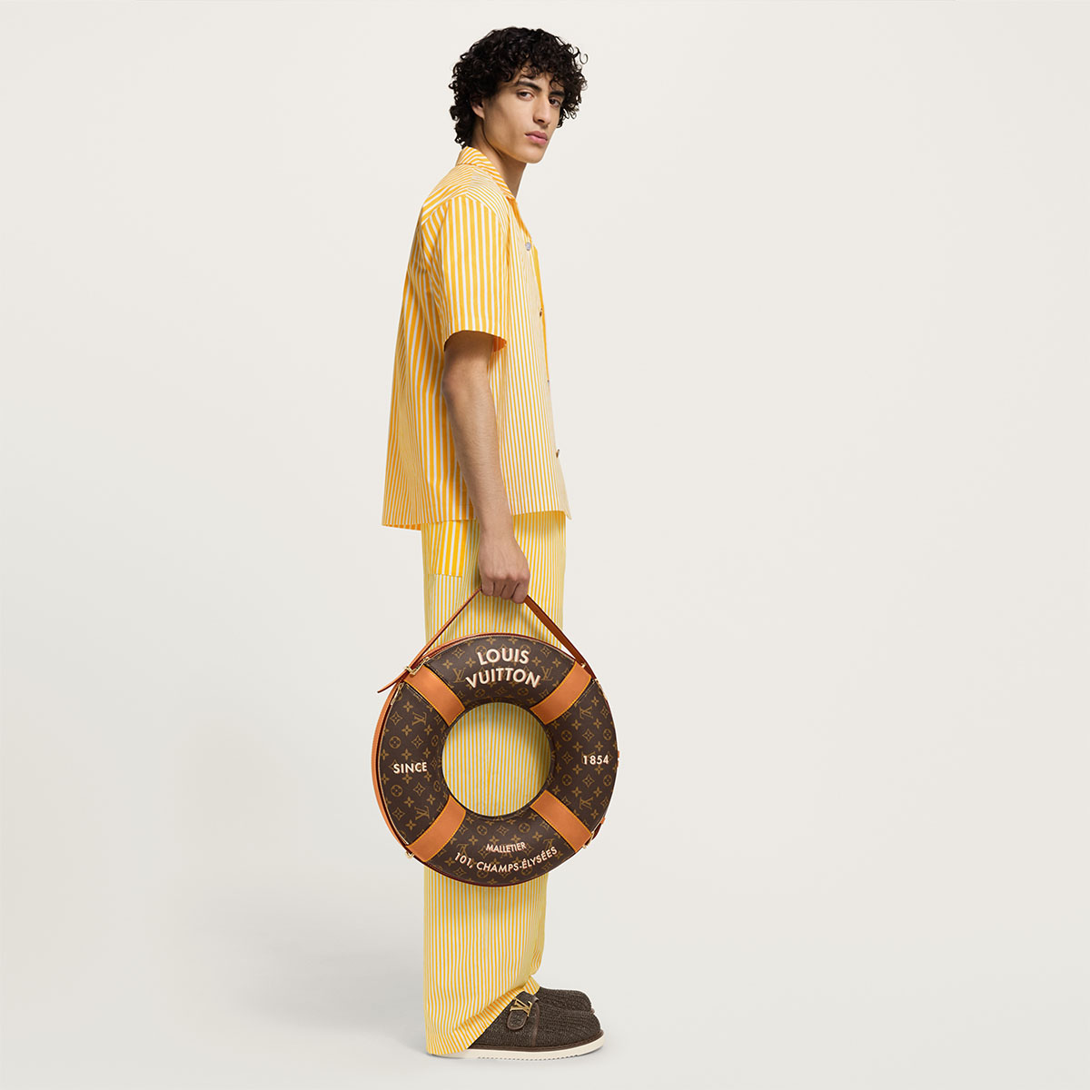 louis-vuitton-lifebuoy-bag--2 (2)