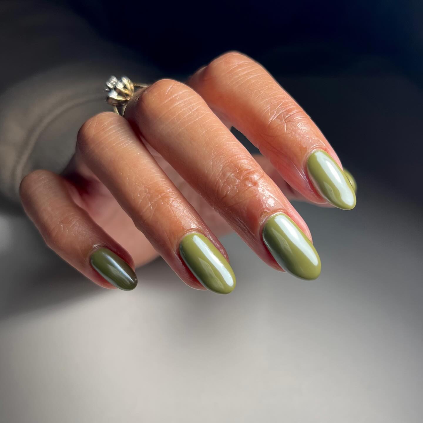 olive green nails 2