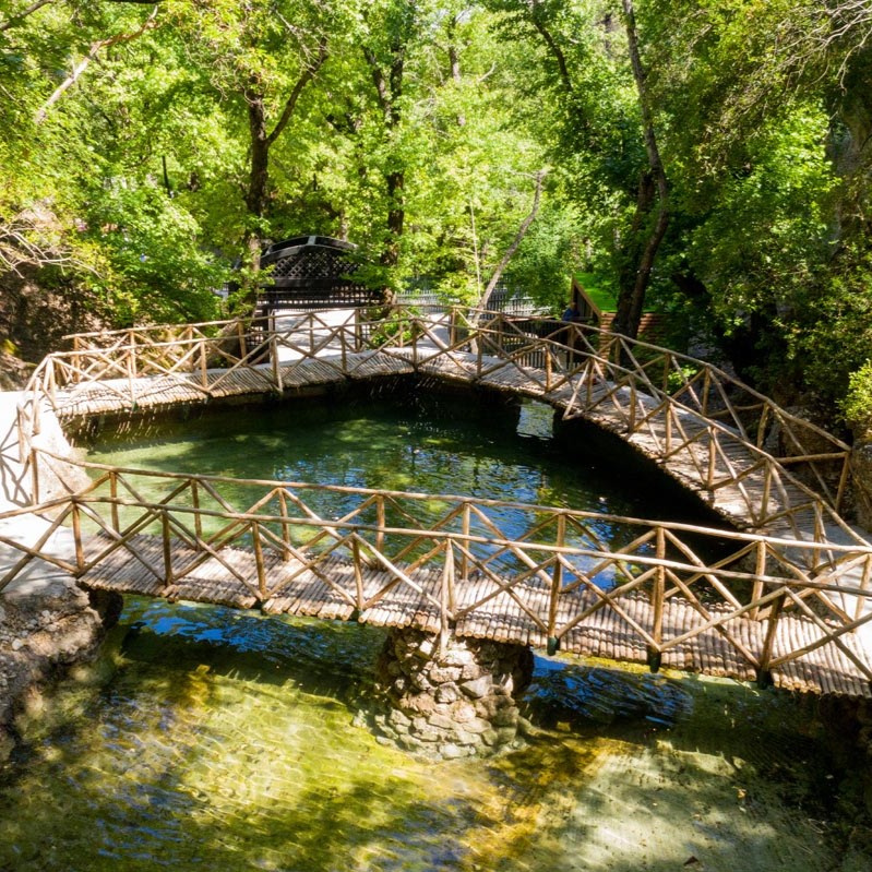 rodos-petaloudes-1