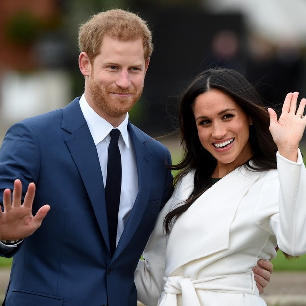 Παραδίδοντας το στέμμα: Όταν οι royals χάνουν τους τίτλους τους