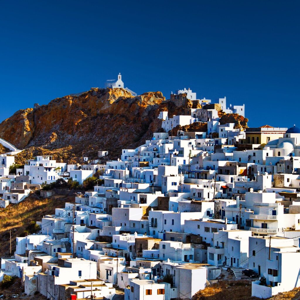5 λόγοι να πάτε φέτος στη Σέριφο και να την απολαύσετε