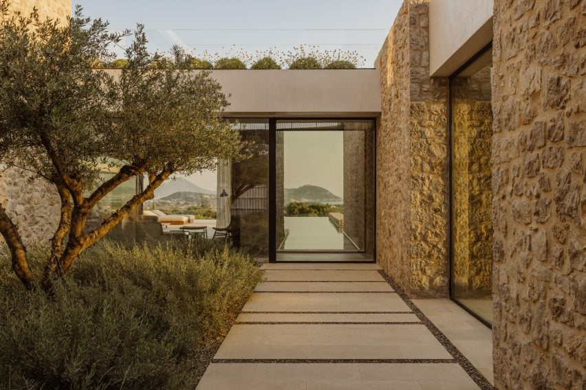  Southwand House