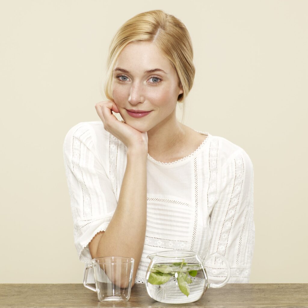 Superfoods και βιταμίνες για φυσική λάμψη