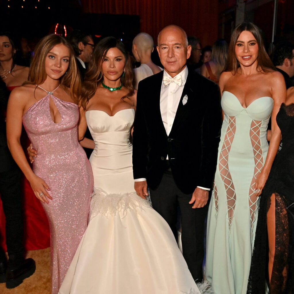 Sydney Sweeney: Πήγε στον γάμο του Jeff Bezos και έκλεισε deal 1 δις δολαρίων