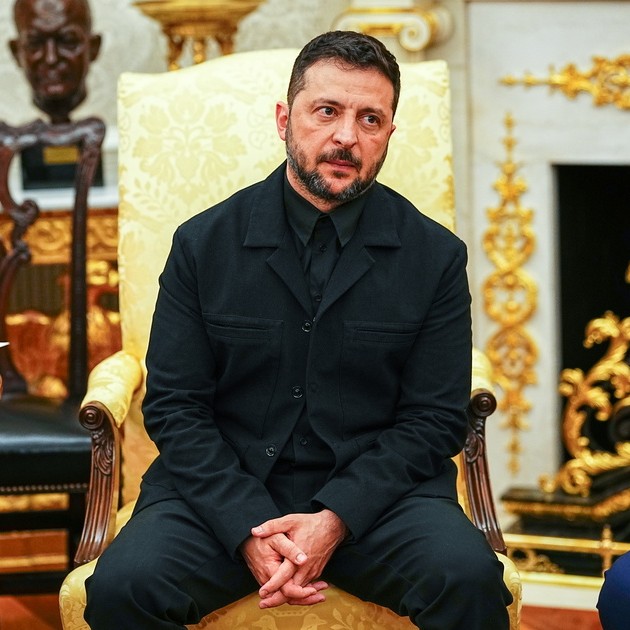 Τι κρύβει το κοστούμι του Zelenskyy; Ο σχεδιαστής διαψεύδει τις φήμες