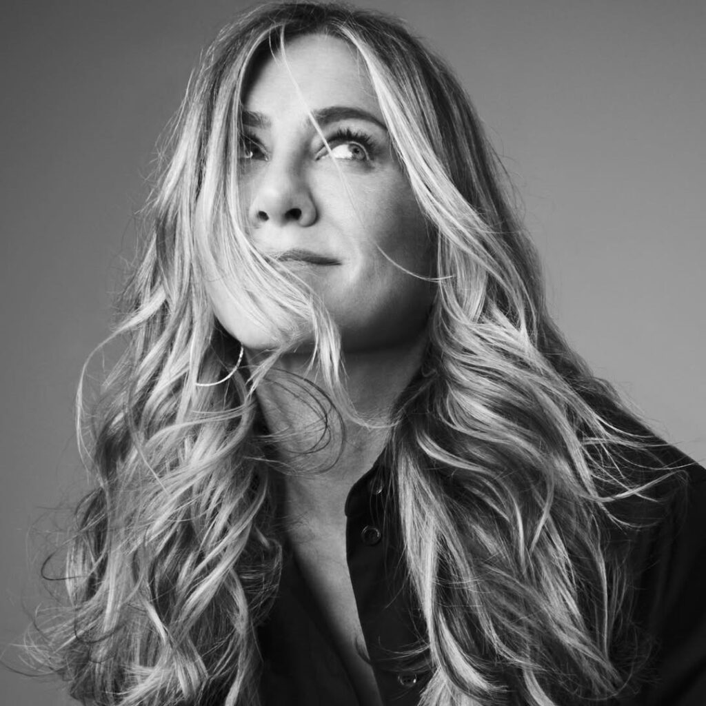 Η Jennifer Aniston ορκίζεται στην πρεσσοθεραπεία | Εσείς θα την τολμήσετε;