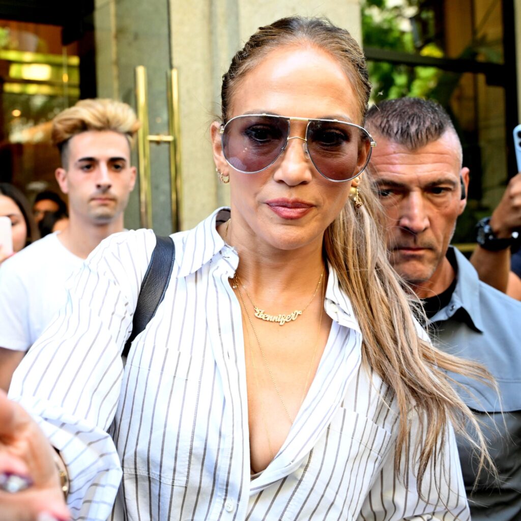 Τι έκανε η Jennifer Lopez όταν δεν την άφησαν να μπει σε κατάστημα Chanel στην Κωνσταντινούπολη;