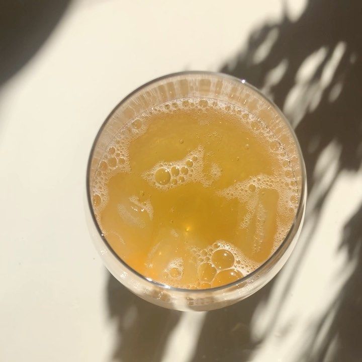 Kombucha: δροσιστικό trend ή επικίνδυνη παγίδα;