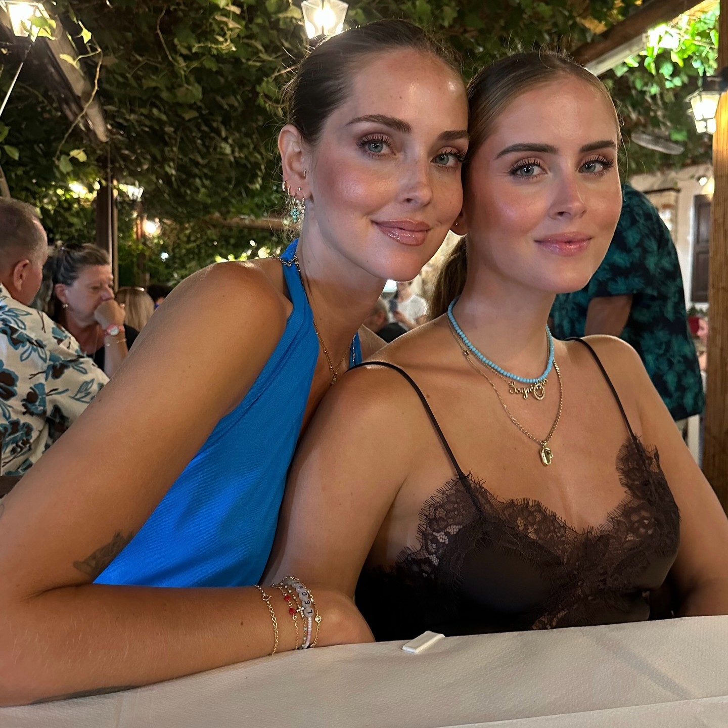 chiara-ferragni-kos-4