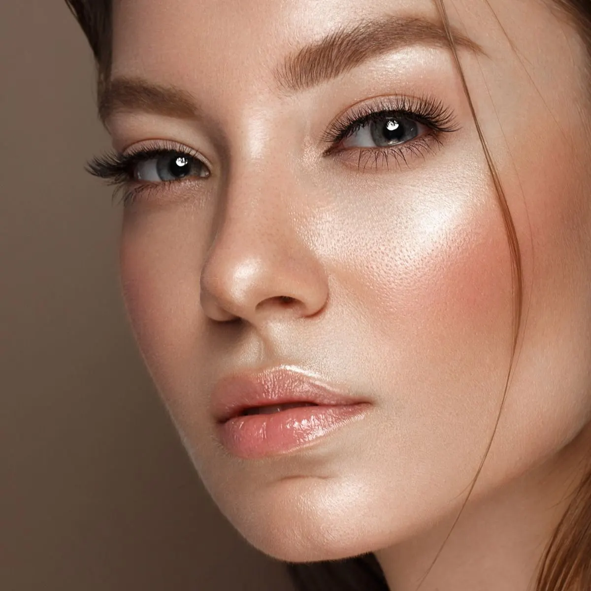 highlighter dust and cream