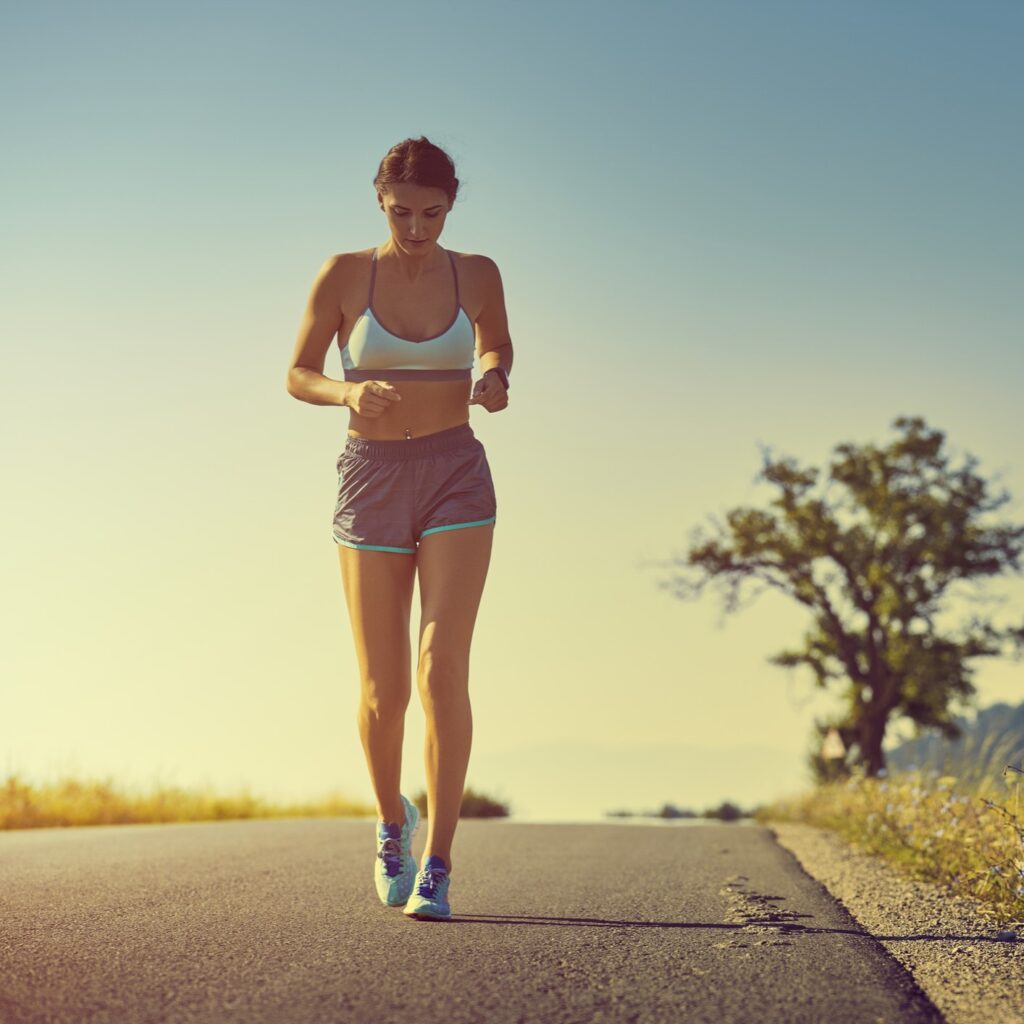 Japanese Walking: Καίει περισσότερες θερμίδες και βελτιώνει την αντοχή