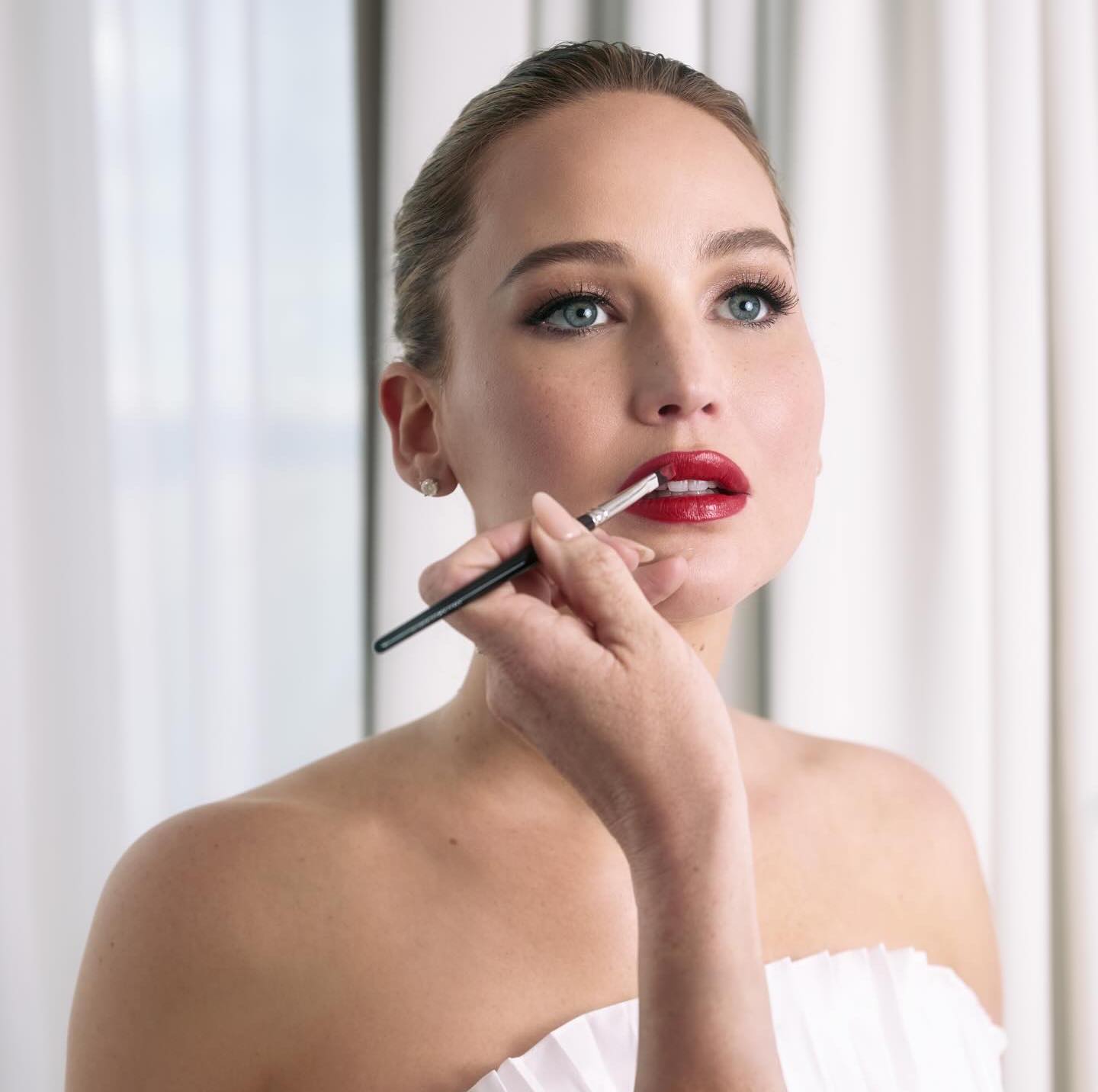 klasika kragion dior jennifer lawrence