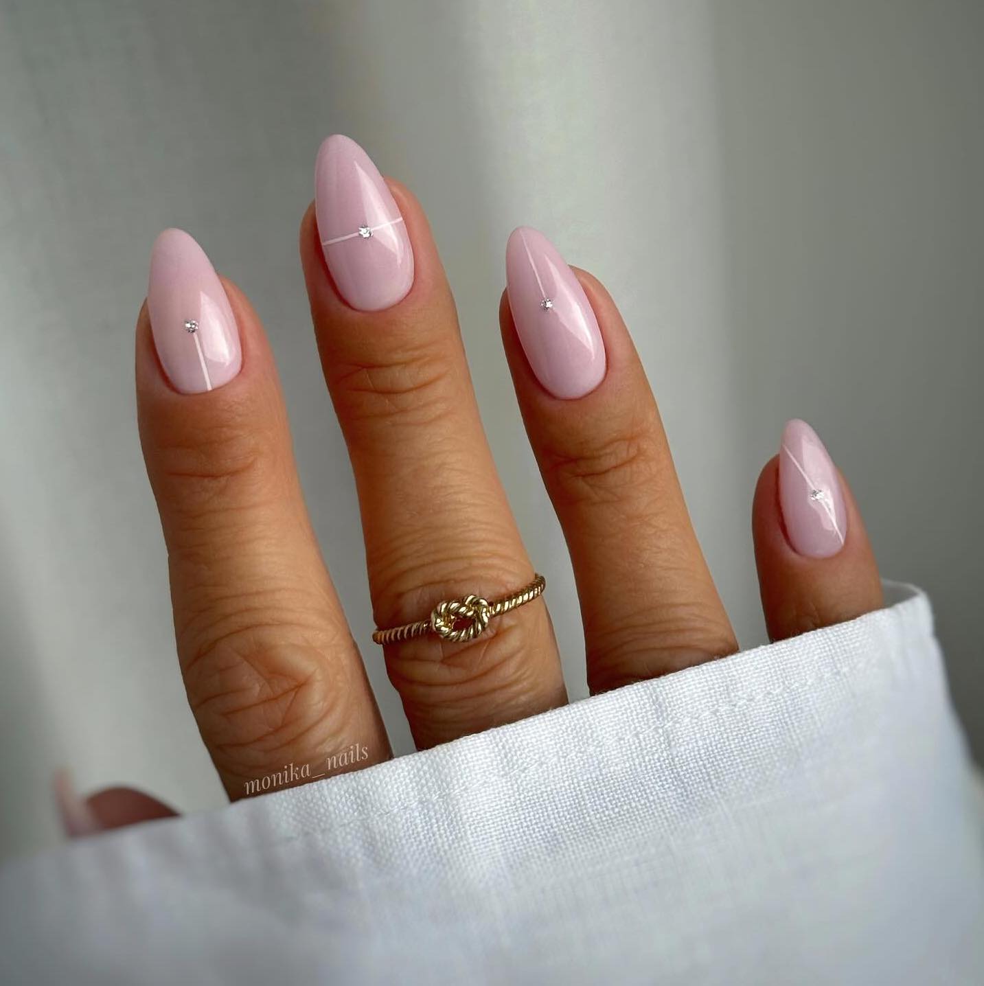 minimal manikiour 3