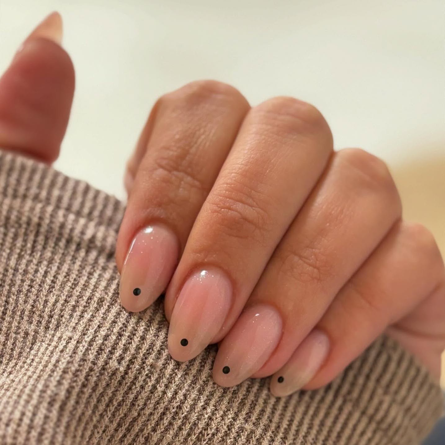 minimal manikiour 4