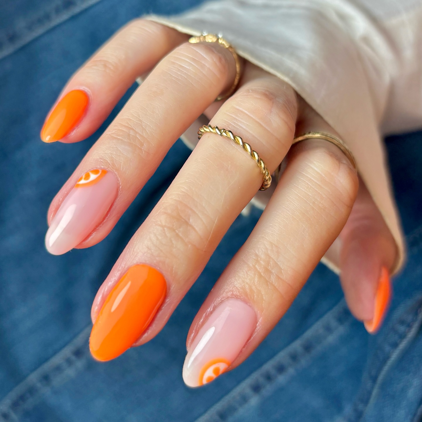 orange nails 2