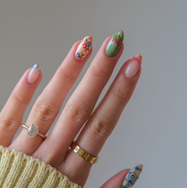picnic nails 4